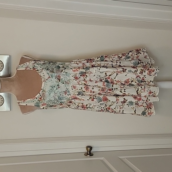 Love Kyla "Klara Dress" Floral Sleeveless Dress, Size S, Hand Embroidered, NWT - Picture 1 of 10